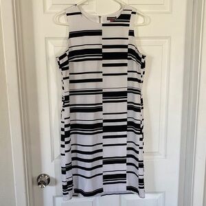 Vince Camuto Monochrome Striped Midi Dress